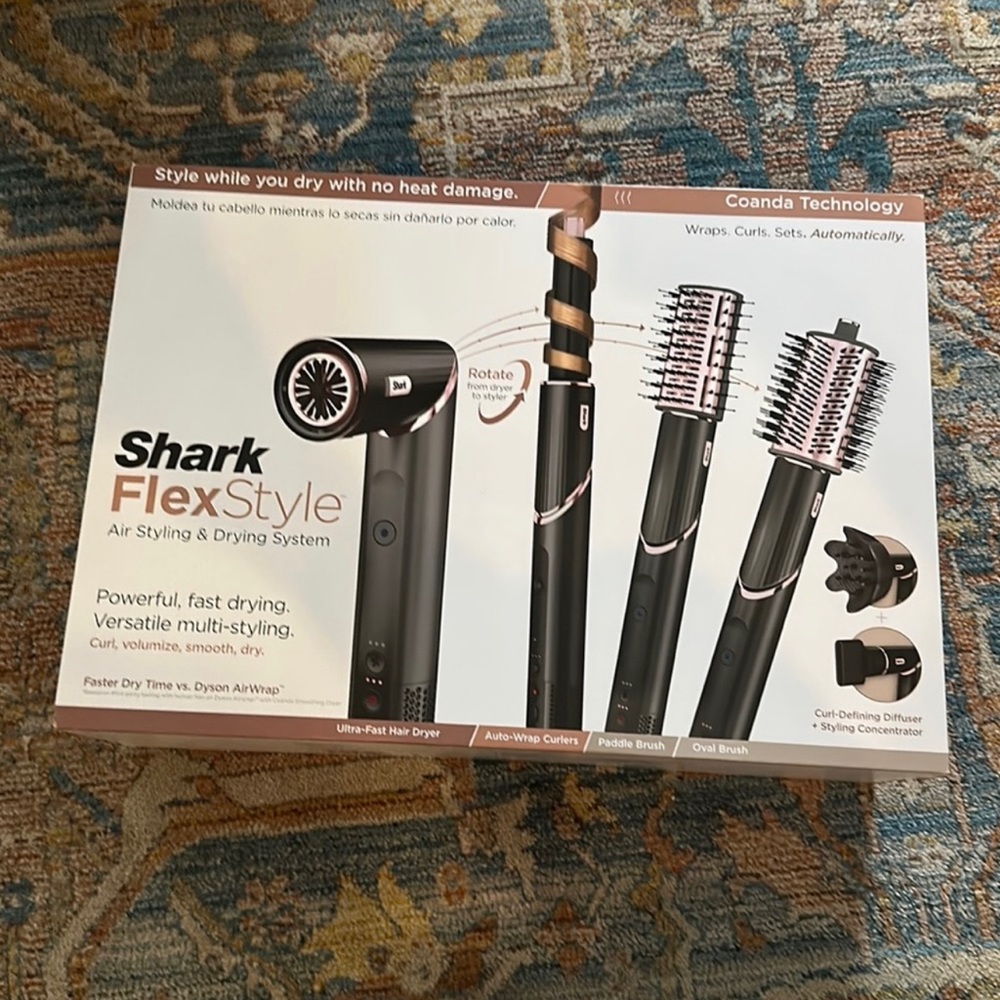 NWT. Never removed from box. Shark Flex Style. Air drying and styling system.